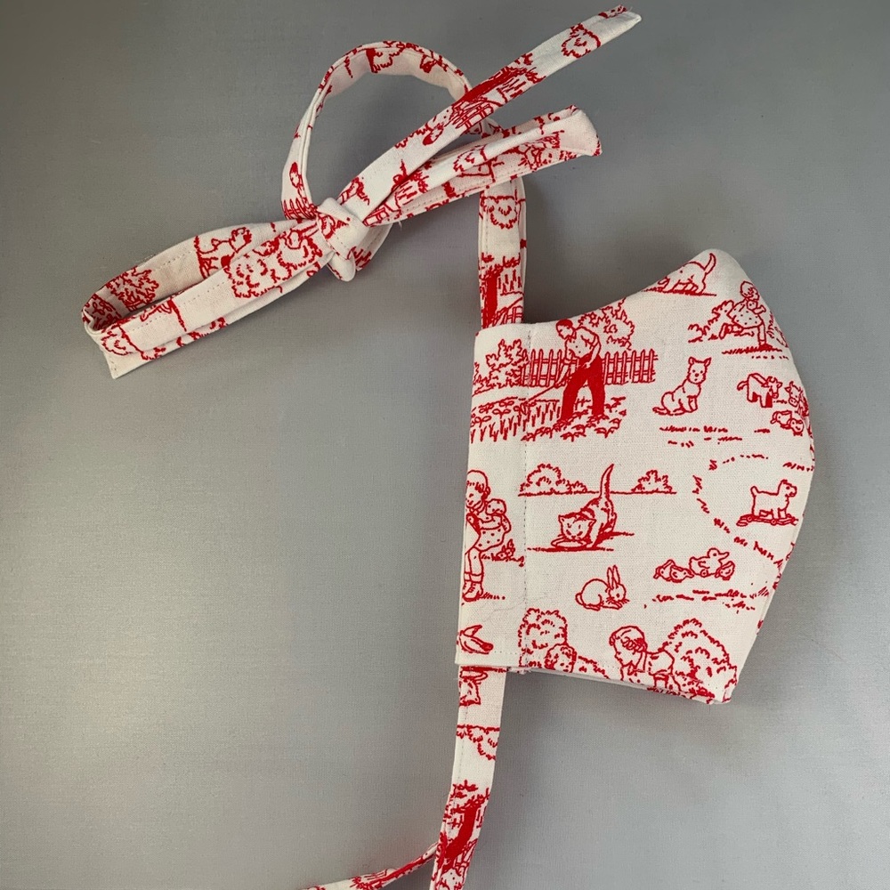 Toile Dick and Jane 100% cotton face mask with tie